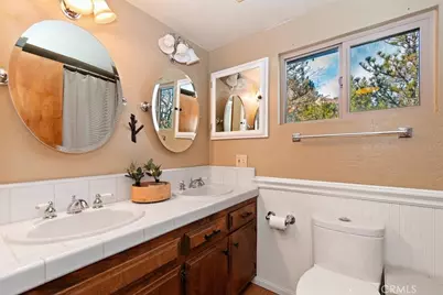 1241 Innsbruck, Lake Arrowhead, CA 92352 - Photo 26
