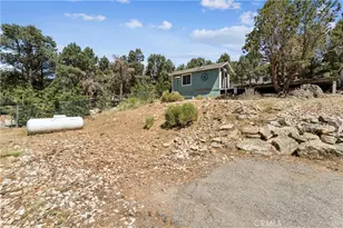 46436 Pioneertown, Big Bear City, CA 92314 - Photo 22