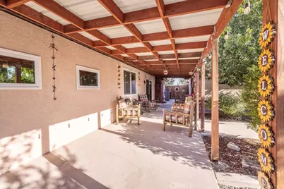 32190 Kentucky, Yucaipa, CA 92399 - Photo 16