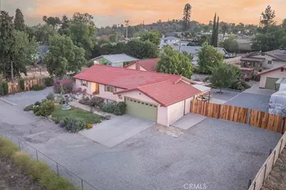 32190 Kentucky, Yucaipa, CA 92399 - Photo 6