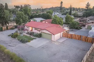 32190 Kentucky, Yucaipa, CA 92399 - Photo 6