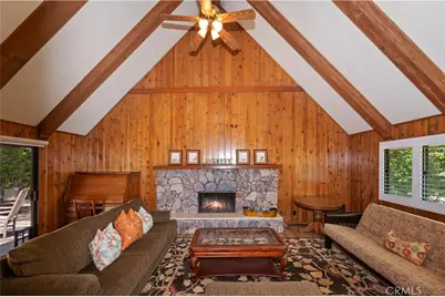 888 Talisman, Lake Arrowhead, CA 92352 - Photo 2