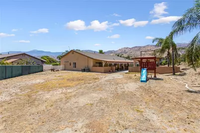 933 Driftwood, Banning, CA 92220 - Photo 28