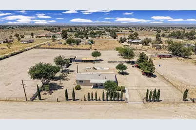 4304 Buckthorne Street, Phelan, CA 92371 - Photo 32