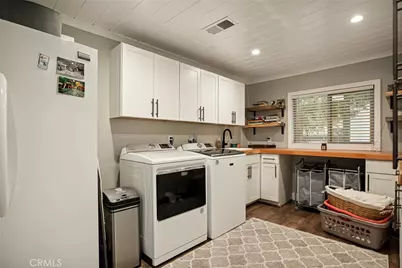 435 Riviera Drive, Lake Arrowhead, CA 92352 - Photo 14