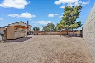 12116 Pluto Dr, Victorville, CA 92392 - Photo 26