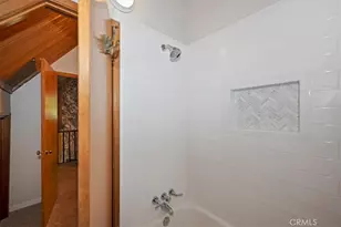 334 Highland Dr, Lake Arrowhead, CA 92352 - Photo 38