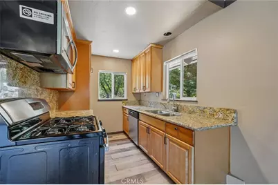 944 Knickerbocker Road, Big Bear Lake, CA 92315 - Photo 8
