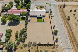 10916 Braceo, Victorville, CA 92392 - Photo 32