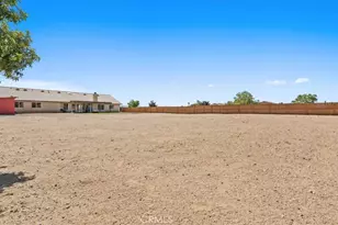 10916 Braceo, Victorville, CA 92392 - Photo 28
