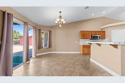 10916 Braceo, Victorville, CA 92392 - Photo 8