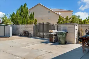 11183 Charleston, Adelanto, CA 92301 - Photo 34