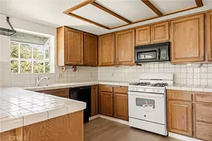 30930 Glen Oak, Running Springs, CA 92382 - Photo 6
