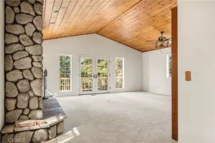 30930 Glen Oak, Running Springs, CA 92382 - Photo 2