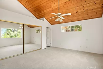 30930 Glen Oak, Running Springs, CA 92382 - Photo 10