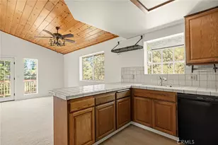 30930 Glen Oak, Running Springs, CA 92382 - Photo 8