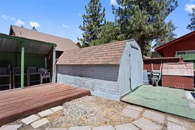 927 W Aeroplane, Big Bear City, CA 92314 - Photo 24