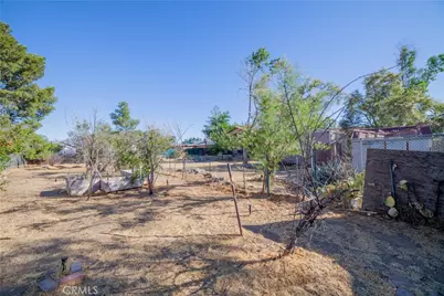 8899 Camphor Avenue, Hesperia, CA 92345 - Photo 14