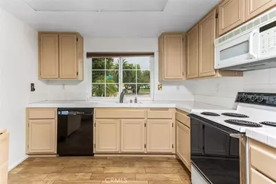 29201 Palm View, Highland, CA 92346 - Photo 8