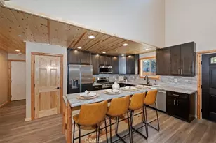 478 Cedar, Sugarloaf, CA 92386 - Photo 14