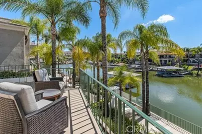 30181 Swan Point, Canyon Lake, CA 92587 - Photo 6