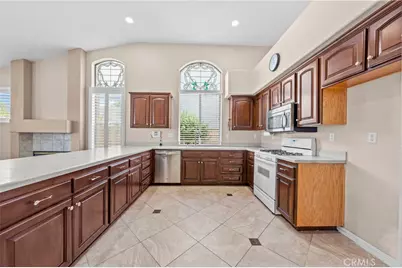 1049 Salem, Corona, CA 92881 - Photo 18