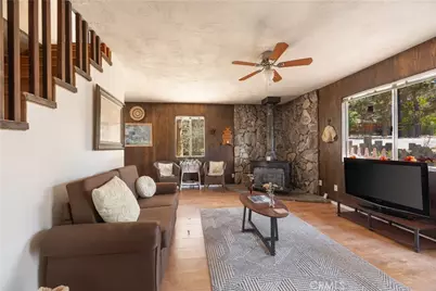 133 Holmes Lane, Sugarloaf, CA 92386 - Photo 6