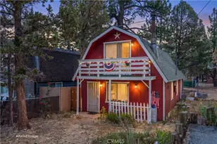 133 Holmes Ln, Sugarloaf, CA 92386 - Photo 2