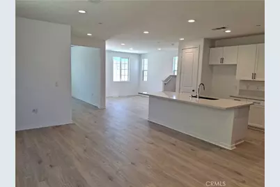 29337 Upper Creek Loop, Winchester, CA 92596 - Photo 4