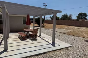 13520 Bordeaux Ct, Apple Valley, CA 92308 - Photo 34