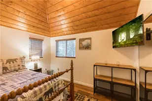 308 Cedarbrook Dr, Twin Peaks, CA 92391 - Photo 22