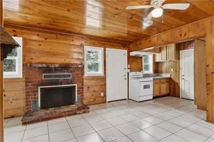23385 Kay Rd, Crestline, CA 92325 - Photo 4