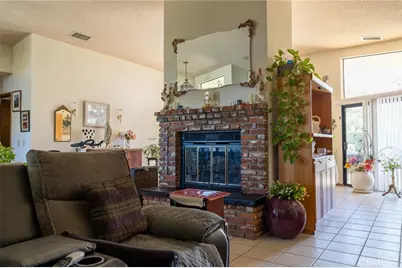 16058 Venango, Apple Valley, CA 92307 - Photo 36