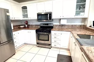 17886 Robusta, Riverside, CA 92503 - Photo 10
