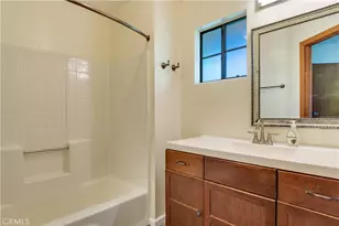 24183 Wabern Dr, Crestline, CA 92325 - Photo 20