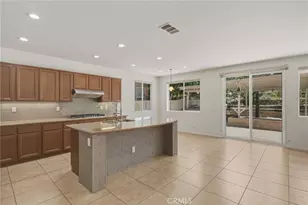 11077 Kalmia Ct, Corona, CA 92883 - Photo 6