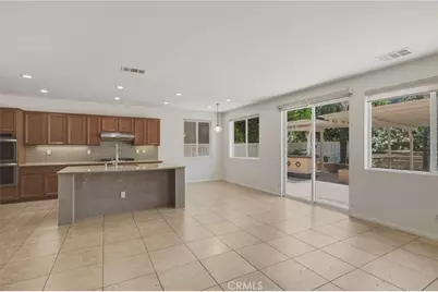 11077 Kalmia Court, Corona, CA 92883 - Photo 12
