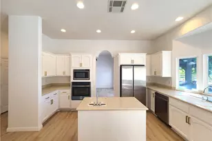 43605 Los Gatos, Temecula, CA 92590 - Photo 12
