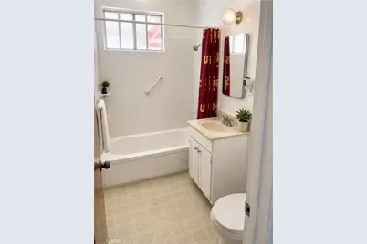 1727 Van Tress, Wilmington, CA 90744 - Photo 8