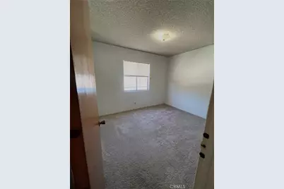 1727 Van Tress, Wilmington, CA 90744 - Photo 16