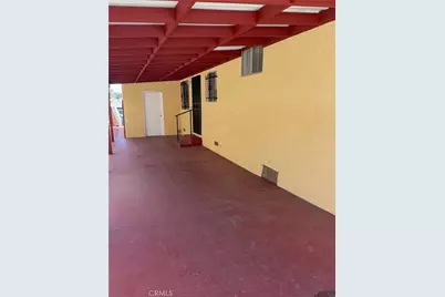 1727 Van Tress, Los Angeles, CA 90744 - Photo 12