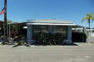 1600 S San Jacinto Ave, San Jacinto, CA 92583 - Photo 2