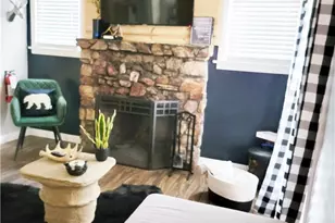 541 Timber Ln, Big Bear Lake, CA 92315 - Photo 4