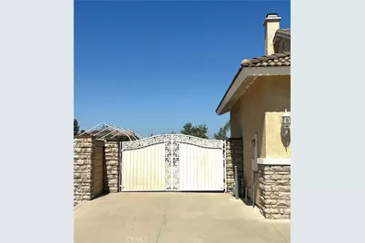 14170 Durazno, Chino, CA 91710 - Photo 4
