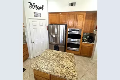 14170 Durazno, Chino, CA 91710 - Photo 12