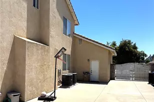 14170 Durazno, Chino, CA 91710 - Photo 34