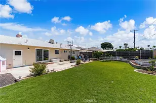 906 Thomas Ave, Redlands, CA 92374 - Photo 26