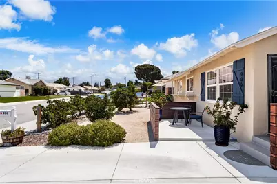 906 Thomas Avenue, Redlands, CA 92374 - Photo 4