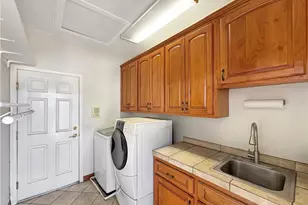 875 Clark, Riverside, CA 92501 - Photo 40