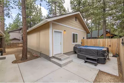 137 E Barker, Big Bear City, CA 92314 - Photo 22